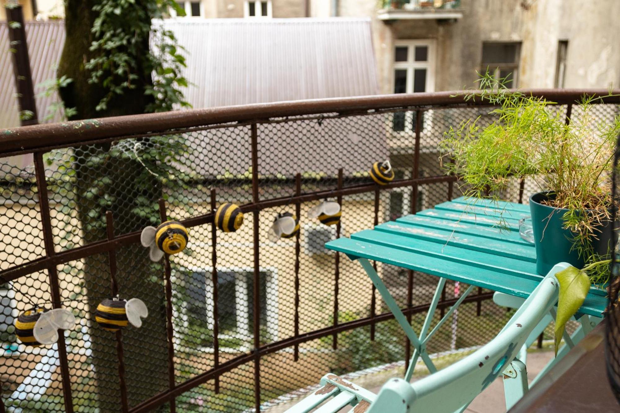 Homely 4 Bedroom Apartment - Old Town - By Upstairs Krakkó Kültér fotó