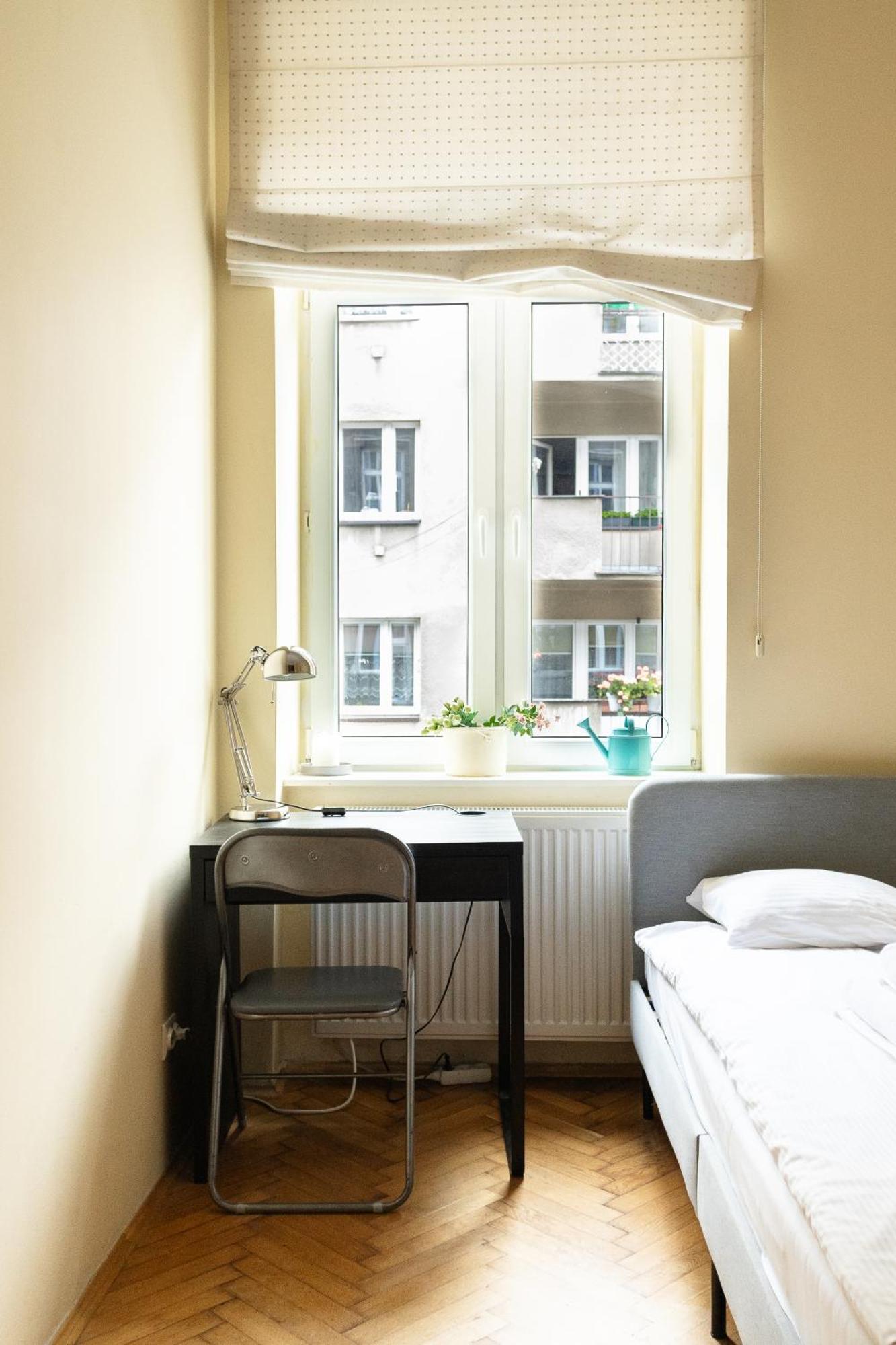 Homely 4 Bedroom Apartment - Old Town - By Upstairs Krakkó Kültér fotó